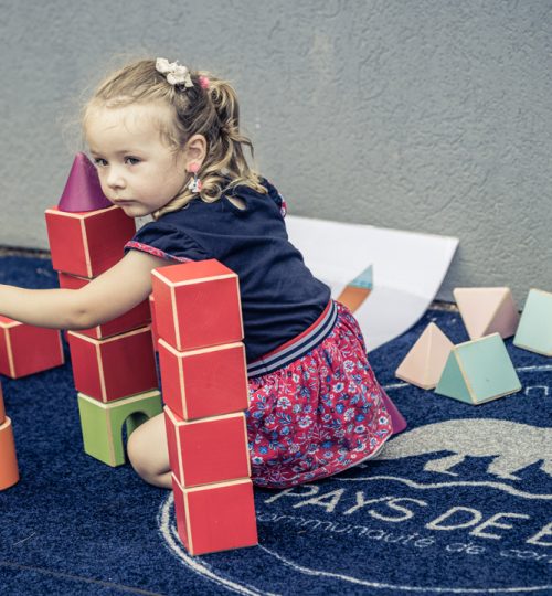 © Lilian Ginet
www.lilianginet.com
contact : lilian.ginet@gmail.com