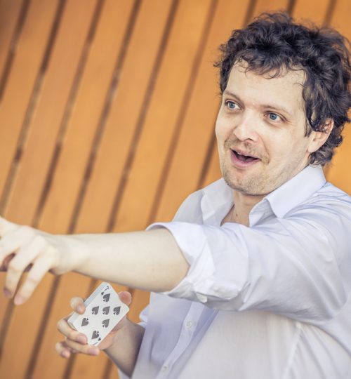 © Lilian Ginet
www.lilianginet.com
contact : lilian.ginet@gmail.com