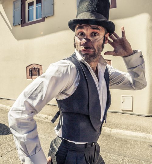 © Lilian Ginet
www.lilianginet.com
contact : lilian.ginet@gmail.com