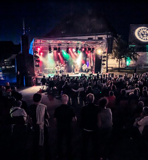 © Lilian Ginet
www.lilianginet.com
contact : lilian.ginet@gmail.com