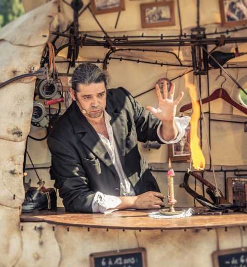 © Lilian Ginet
www.lilianginet.com
contact : lilian.ginet@gmail.com